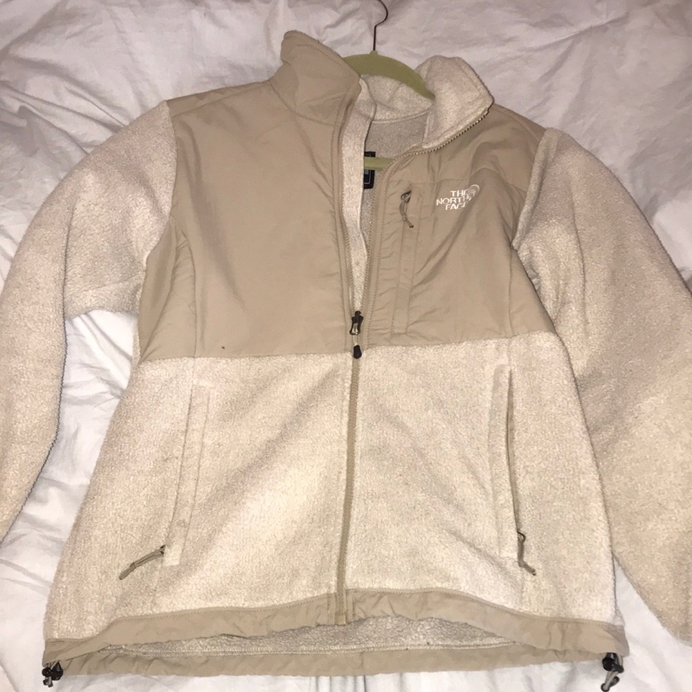 Tan Northface Woman’s Fleece